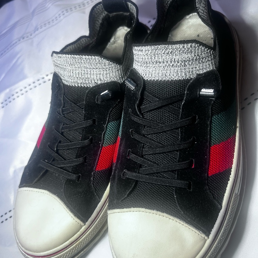Fashions Black and Red Sneakers with Suede Finish